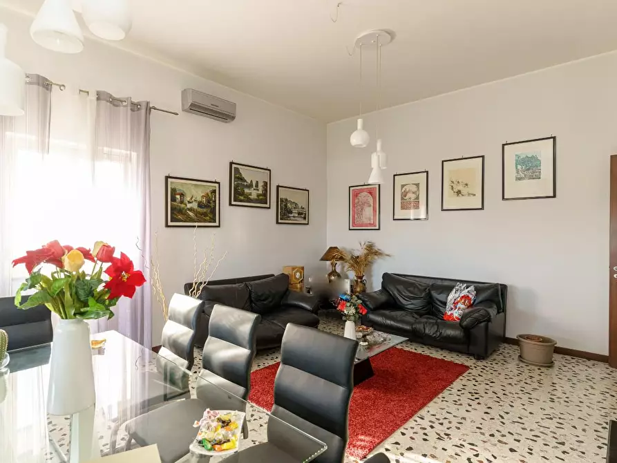 Immagine 4 di Casa semindipendente in vendita  a San Giovanni La Punta