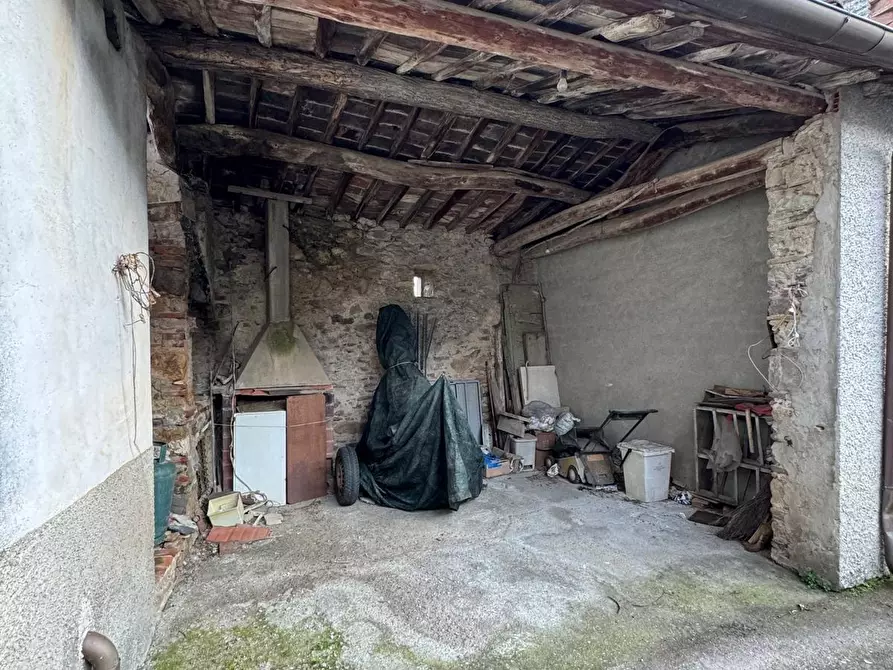 Immagine 48 di Casa indipendente in vendita  a Capannori