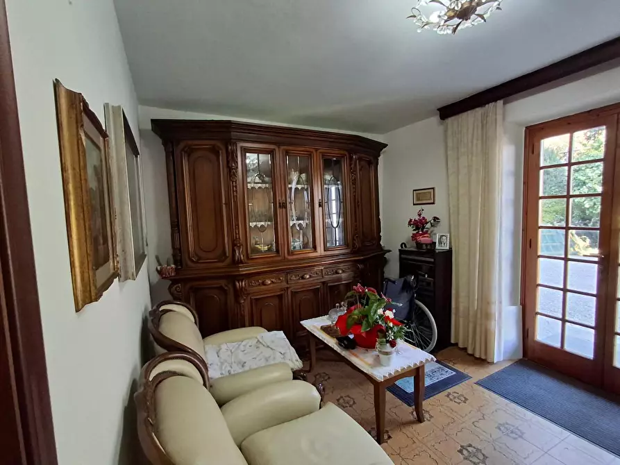 Immagine 1 di Porzione di casa in vendita  a Vinci