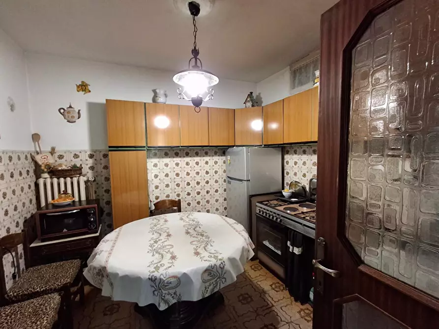 Immagine 2 di Porzione di casa in vendita  a Vinci