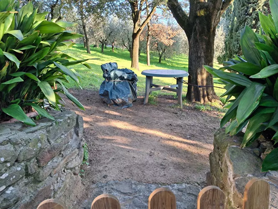 Immagine 19 di Porzione di casa in vendita  a Vinci