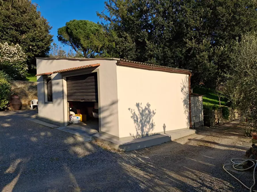 Immagine 14 di Porzione di casa in vendita  a Vinci