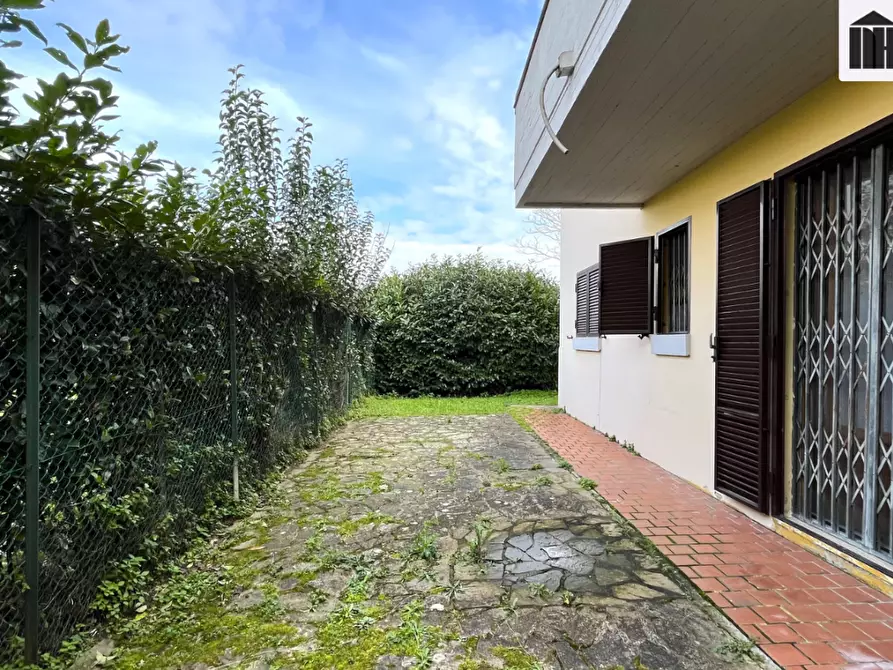 Immagine 4 di Terratetto in vendita  a Santa Croce Sull'arno