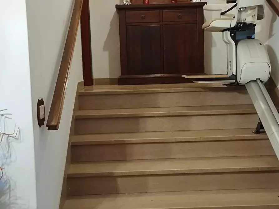 Immagine 28 di Villa in vendita  a Cascina