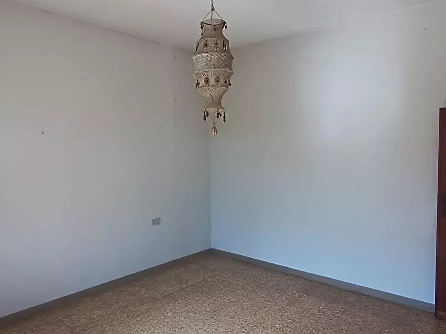 Immagine 32 di Villa in vendita  a Cascina
