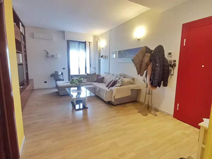 Immagine 12 di Appartamento in vendita  a Castelfiorentino