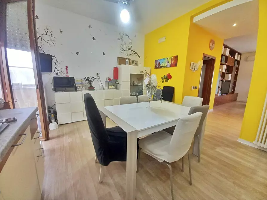 Immagine 11 di Appartamento in vendita  a Castelfiorentino