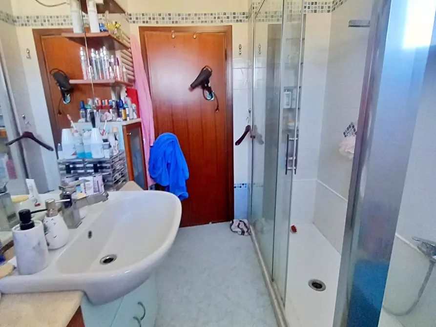 Immagine 21 di Appartamento in vendita  a Castelfiorentino