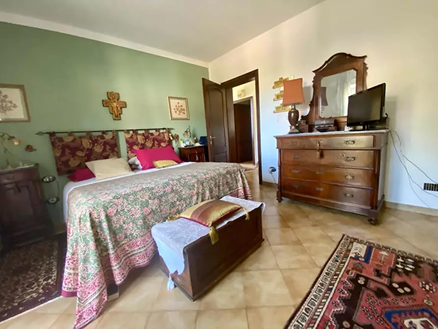 Immagine 5 di Casa bifamiliare in vendita  a Ortonovo