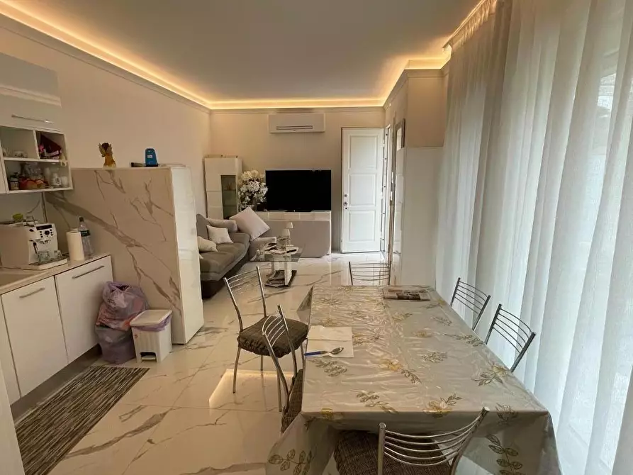 Immagine 6 di Casa bifamiliare in vendita  a Pietrasanta