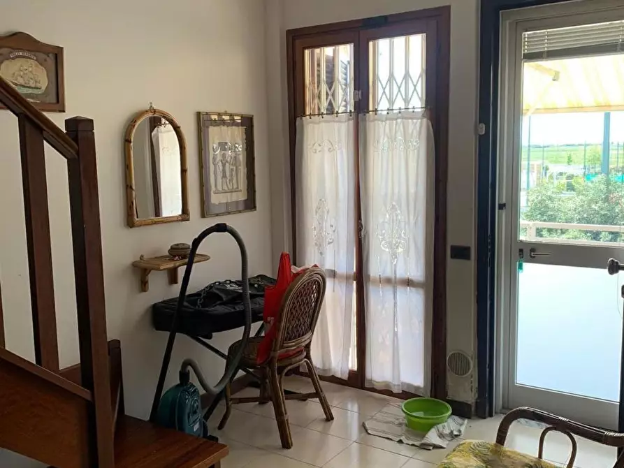 Immagine 3 di Appartamento in vendita  a Ortonovo