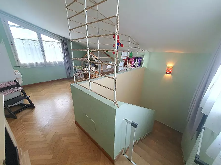 Immagine 44 di Villetta a schiera in vendita  a Lucca