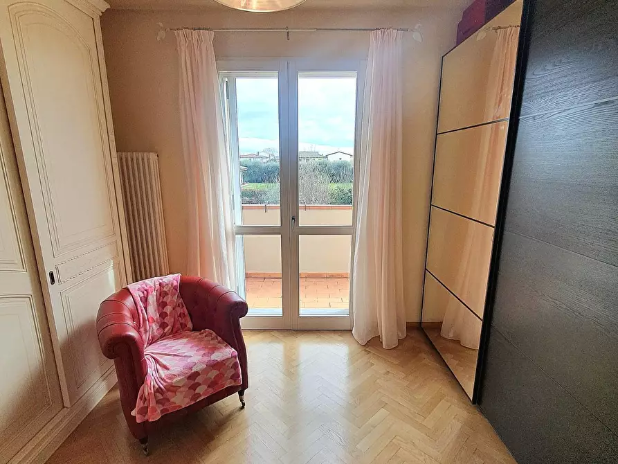 Immagine 40 di Villetta a schiera in vendita  a Lucca