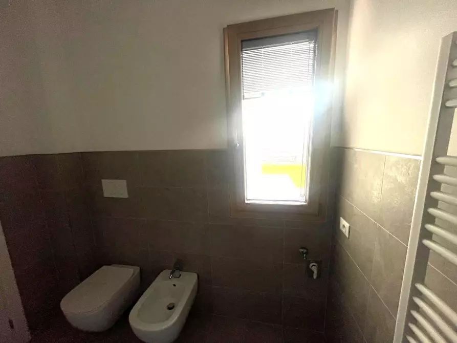 Immagine 20 di Appartamento in vendita  a Massa