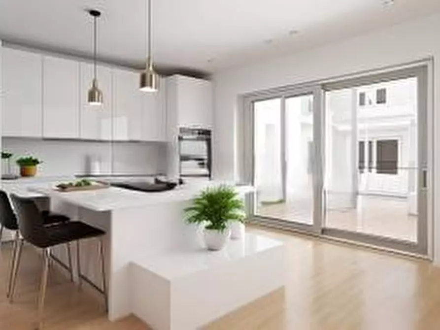 Immagine 8 di Appartamento in vendita  a Massa