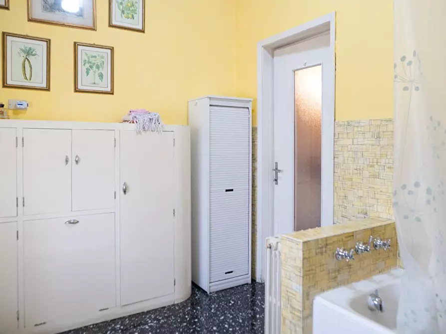 Immagine 23 di Appartamento in vendita  a Villafranca In Lunigiana