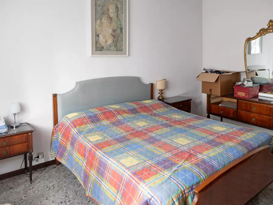 Immagine 12 di Appartamento in vendita  a Villafranca In Lunigiana