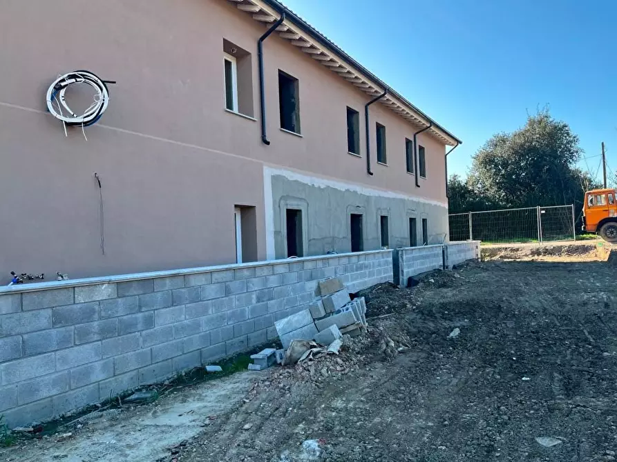 Immagine 23 di Terratetto in vendita  a Cascina