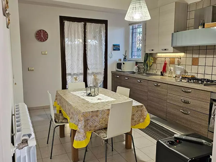 Immagine 18 di Casa bifamiliare in vendita  a Collesalvetti