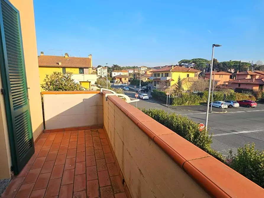 Immagine 31 di Casa bifamiliare in vendita  a Collesalvetti