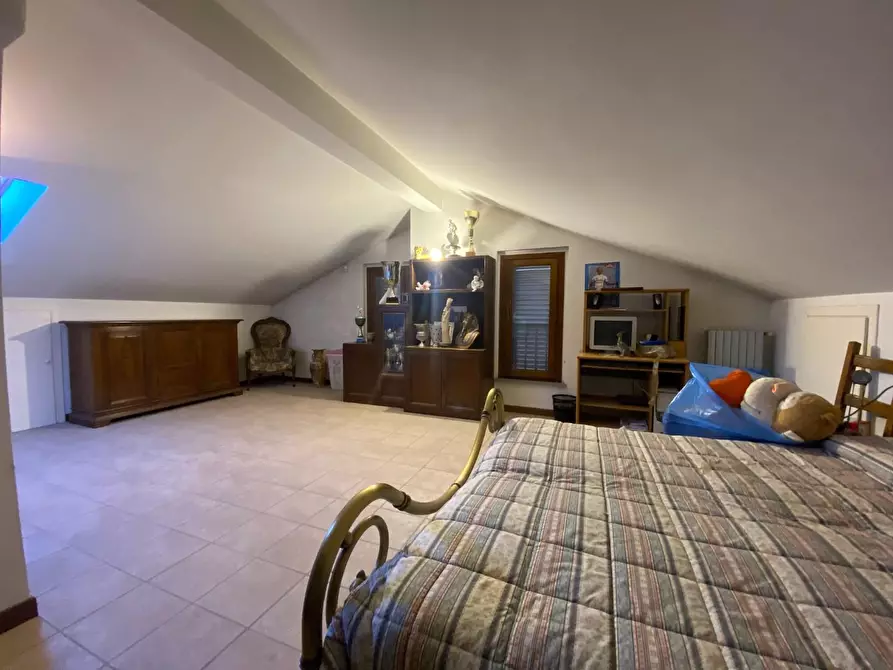 Immagine 23 di Villa in vendita  a Poggio A Caiano