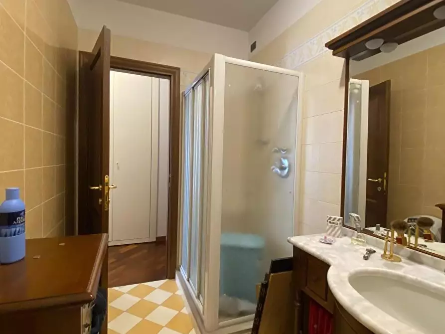 Immagine 20 di Villa in vendita  a Poggio A Caiano