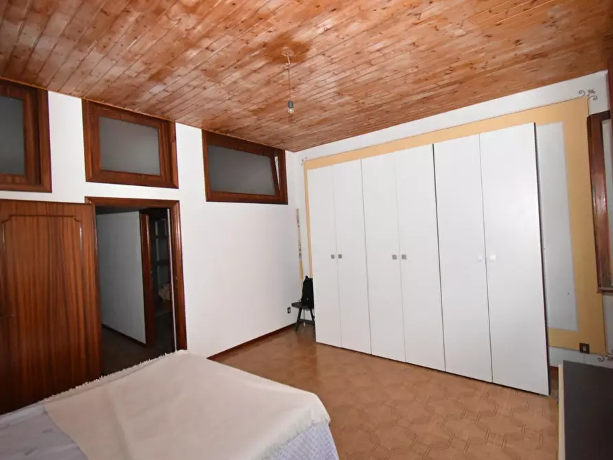 Immagine 18 di Appartamento in vendita  a San Giuliano Terme