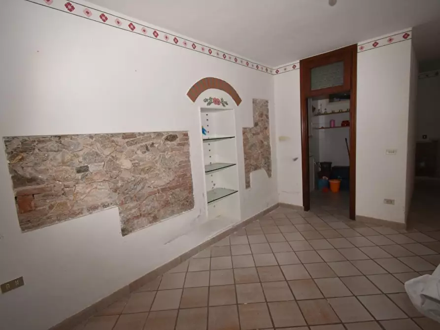 Immagine 7 di Appartamento in vendita  a San Giuliano Terme