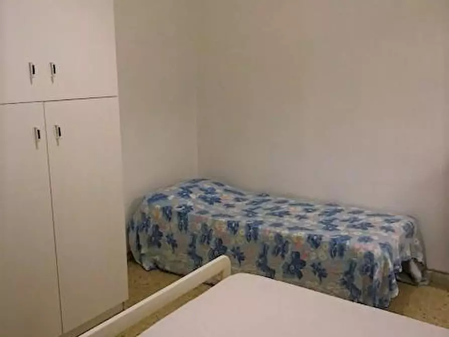 Immagine 16 di Appartamento in affitto  a Camaiore