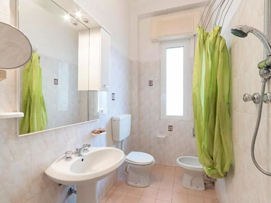 Immagine 5 di Appartamento in affitto  a Camaiore