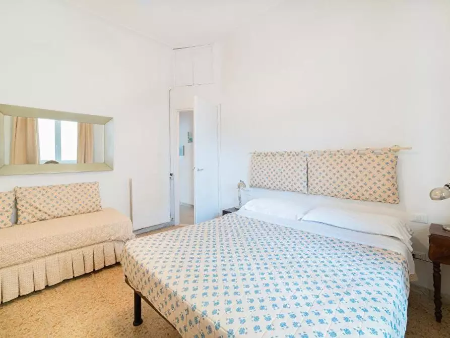 Immagine 4 di Appartamento in affitto  a Camaiore