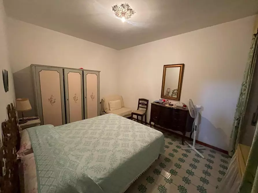 Immagine 9 di Villa in vendita  a Pietrasanta