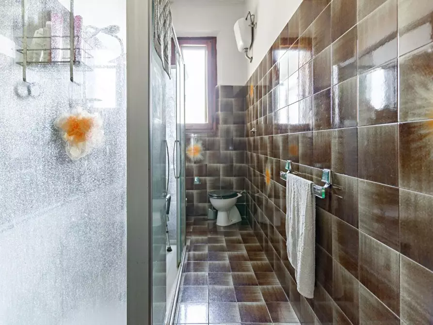 Immagine 17 di Appartamento in vendita  a Empoli