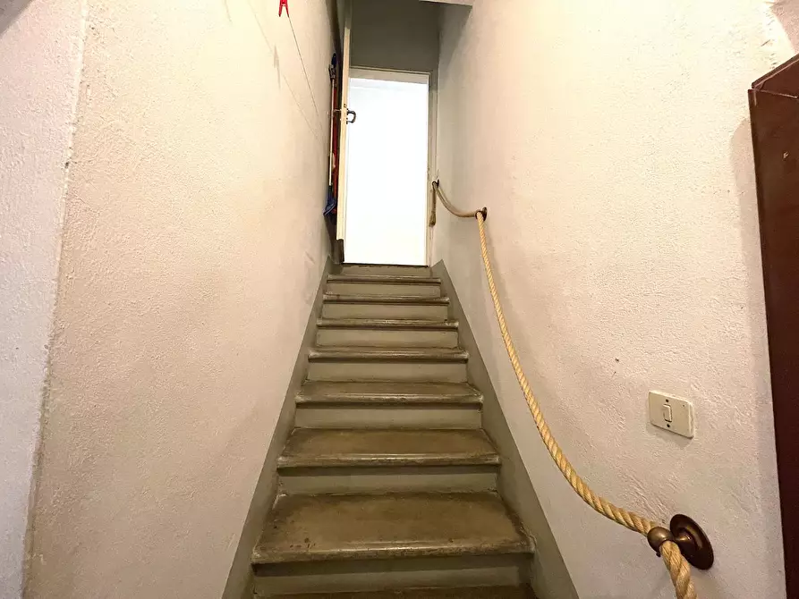 Immagine 25 di Appartamento in vendita  a Empoli