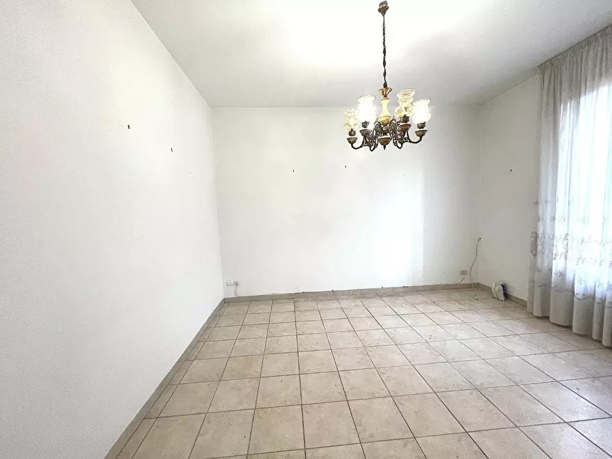 Immagine 10 di Appartamento in vendita  a Empoli