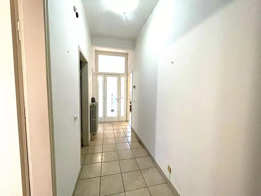 Immagine 2 di Appartamento in vendita  a Empoli