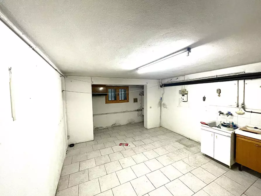 Immagine 24 di Appartamento in vendita  a Empoli