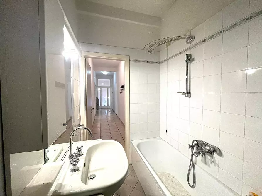 Immagine 17 di Appartamento in vendita  a Empoli