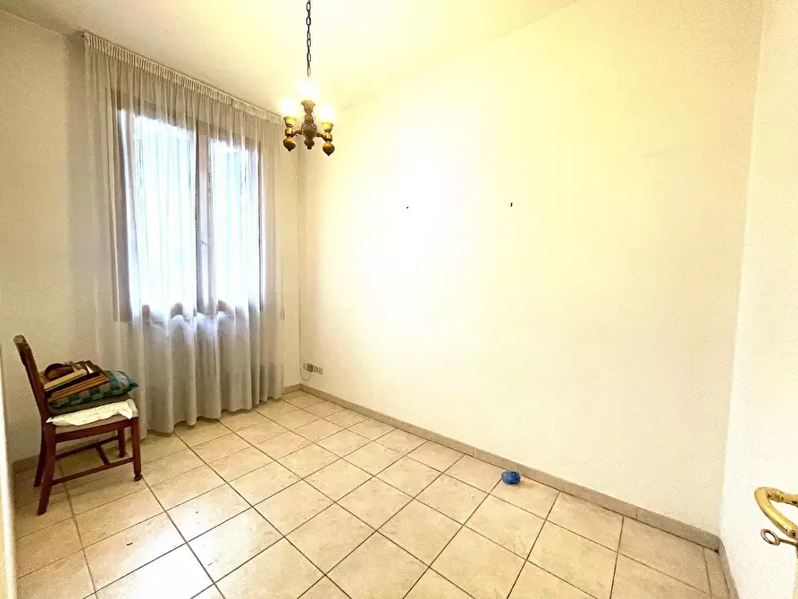 Immagine 6 di Appartamento in vendita  a Empoli