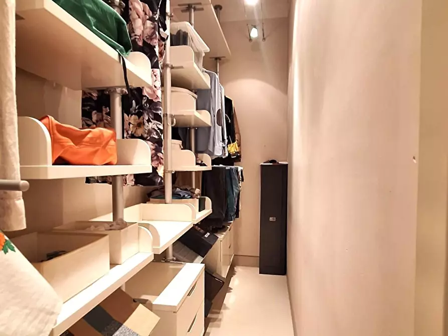 Immagine 24 di Casa indipendente in vendita  a Pisa