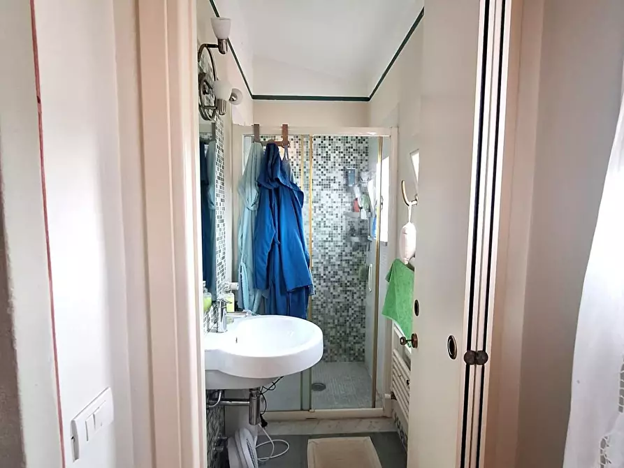 Immagine 35 di Casa indipendente in vendita  a Pisa