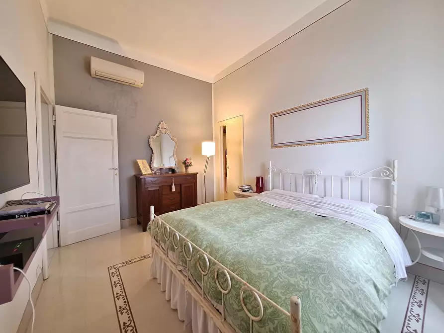 Immagine 22 di Casa indipendente in vendita  a Pisa