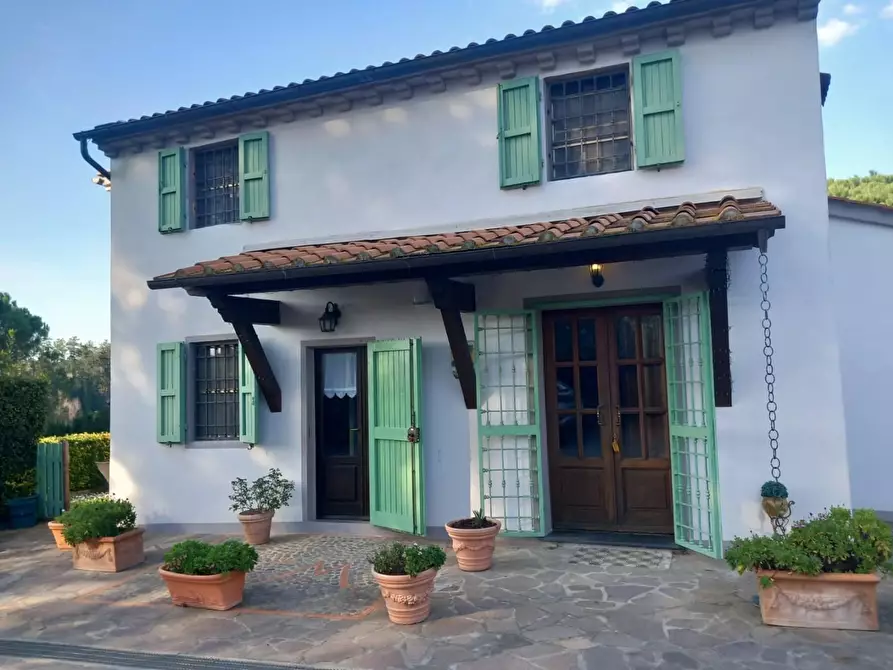 Immagine 25 di Rustico / casale in vendita  a Pisa