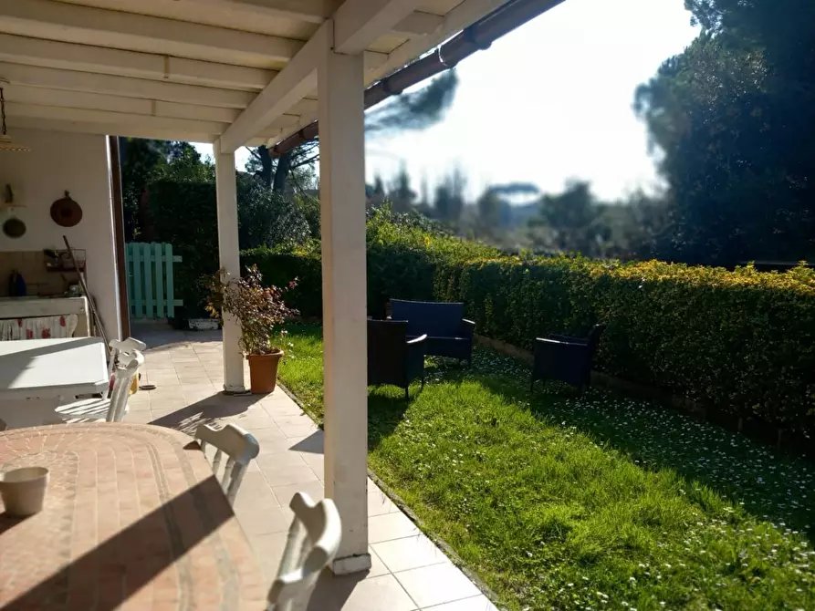 Immagine 4 di Rustico / casale in vendita  a Pisa