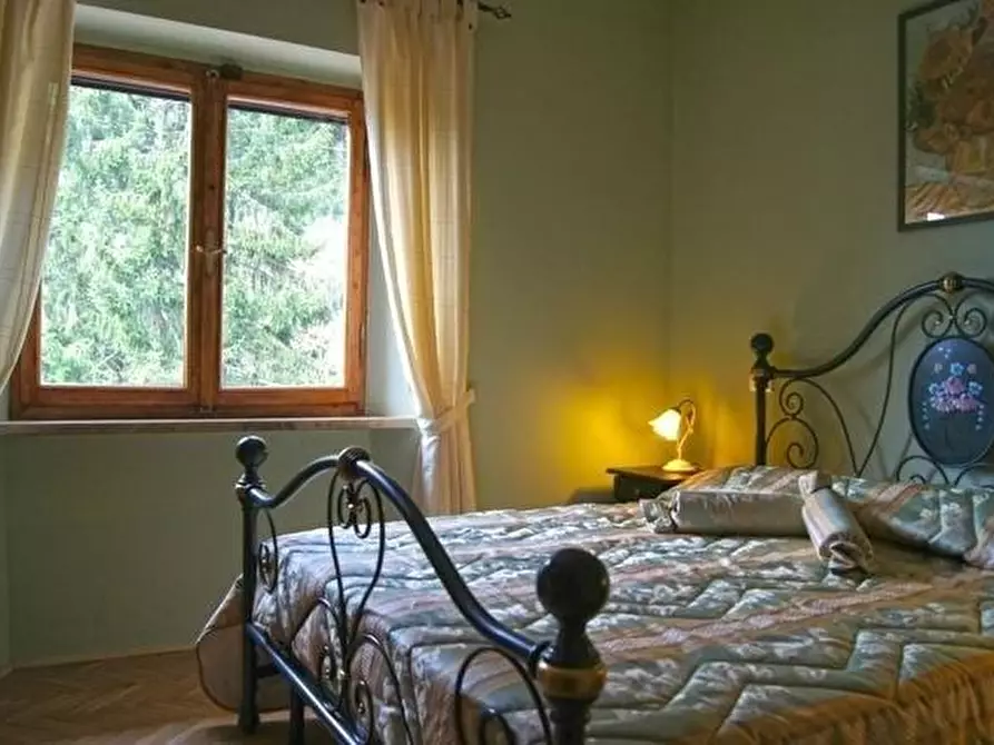 Immagine 22 di Casa colonica in vendita  a San Giuliano Terme