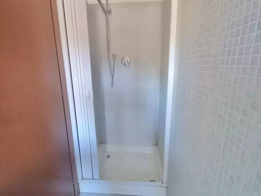 Immagine 22 di Appartamento in vendita  a Castelfiorentino