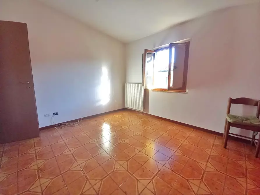 Immagine 15 di Appartamento in vendita  a Castelfiorentino