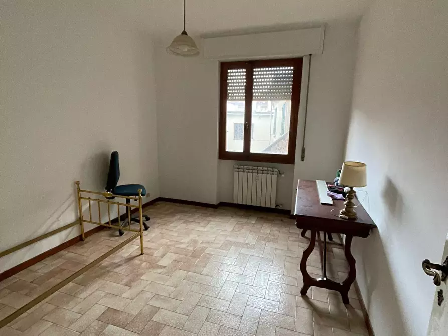 Immagine 1 di Appartamento in vendita  a Pontedera