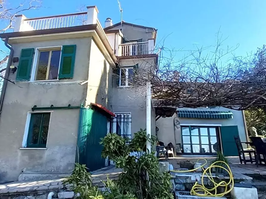 Immagine 36 di Casa semindipendente in vendita  a Fosdinovo