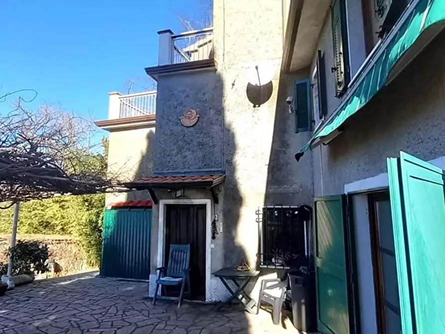 Immagine 6 di Casa semindipendente in vendita  a Fosdinovo